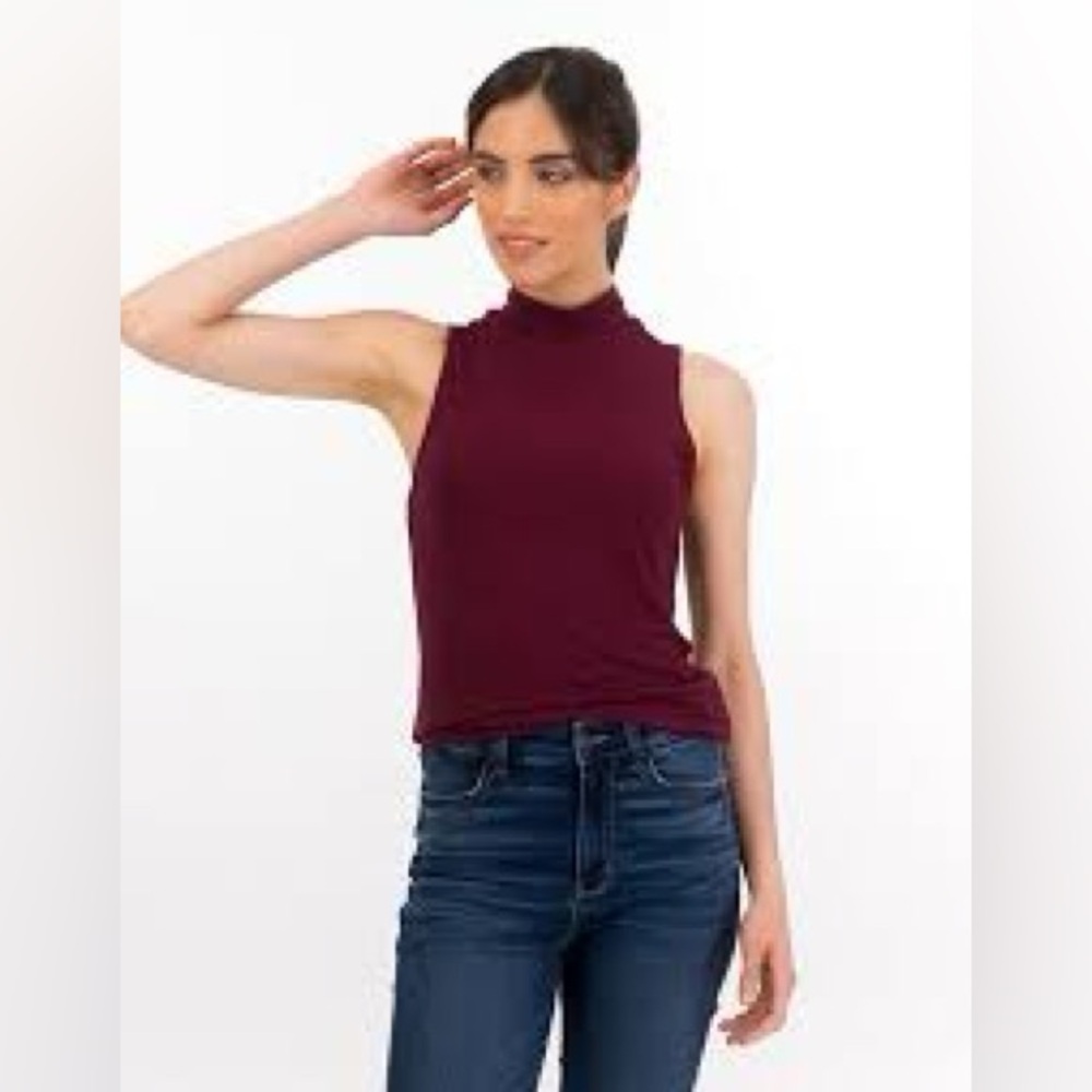 Sleeveless Burgundy mock neck tank top